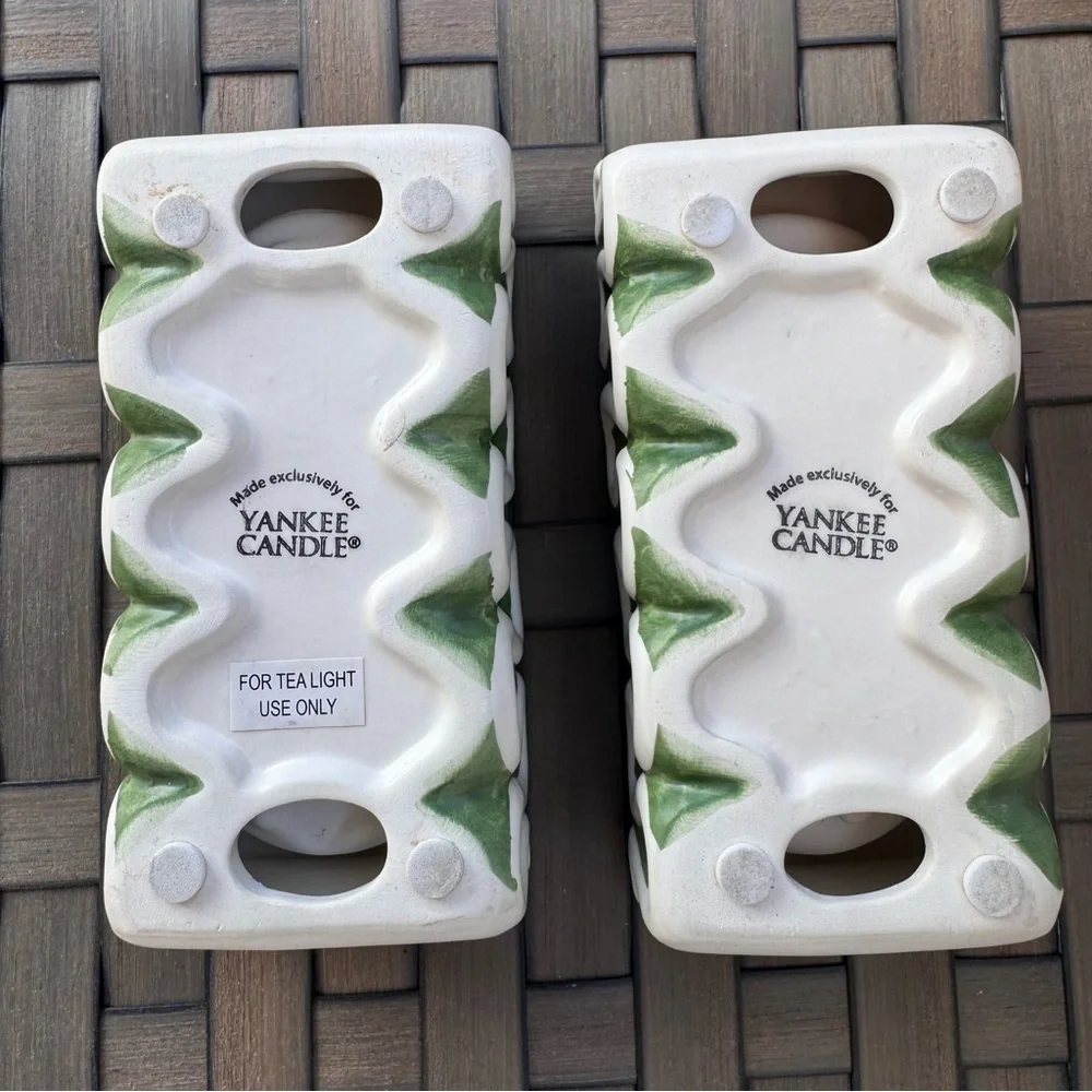 Yankee Candle‎ Christmas Candy Ceramic Tea Light Candle Holder Green Red White